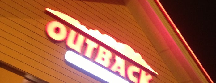 Outback Steakhouse is one of Delicias de Poa.