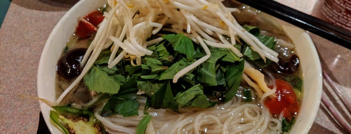 Pho Nguyen is one of Stacy's Saved Places.