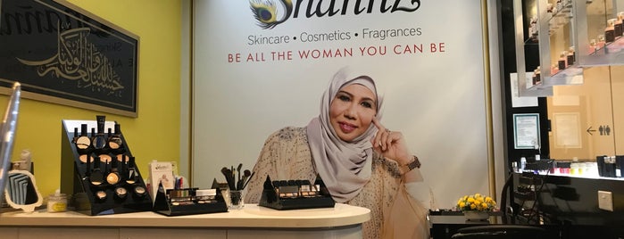 Shannz Beauty Clinic is one of Shah : понравившиеся места.