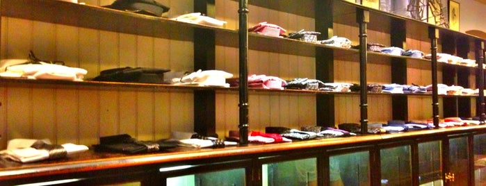 Paul Smith is one of London Boutique.