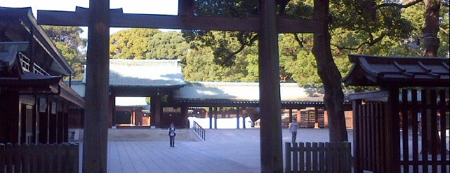 Santuario Meiji is one of 東京穴場観光.