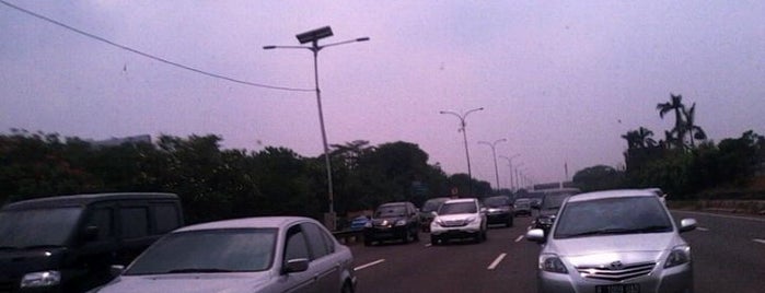 Tol Dalam Kota jakarta is one of All-time favorites in Indonesia.