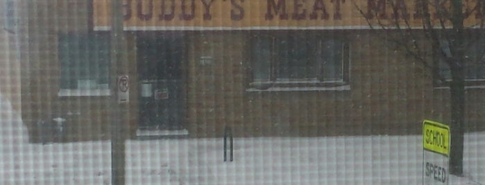Buddy's Meat Market is one of Orte, die Nikki gefallen.