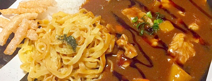 Noodles and Curry is one of แวะชิมเส้นทางกรุงเทพ-เชียงใหม่.