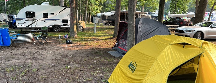 Bruin Lake Campground (Pinckney State Recreation Area) is one of camping.