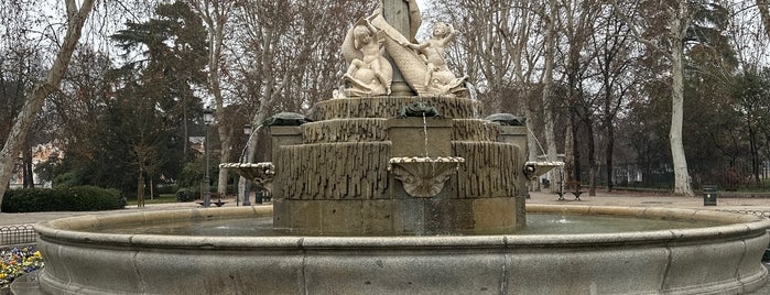 Fuente de los Galapagos is one of Centro histórico de Madrid.