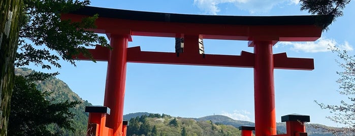 箱根神社 三ノ鳥居 is one of 神奈川/Kanagawa.