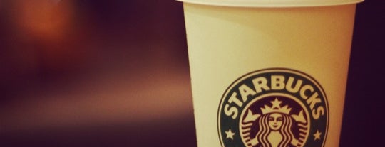 Starbucks is one of Jen 님이 좋아한 장소.