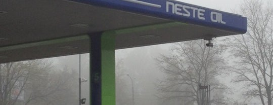Neste Oil АЗС № 305 is one of Lieux qui ont plu à Лилия.