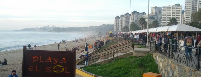 Playa El Sol is one of Tempat yang Disukai Evander.
