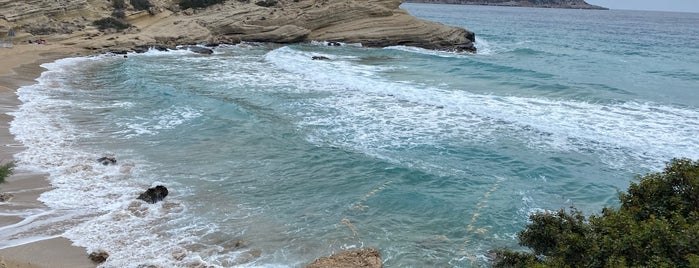 Small Ammoopi Beach is one of Karpathos beaches.