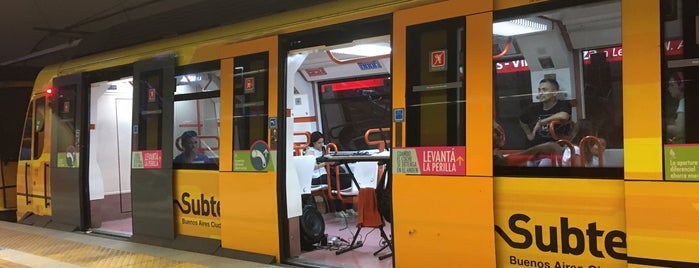 Estación Juan Manuel de Rosas - Villa Urquiza [Línea B] is one of Buenos Aires Subway (Line B).