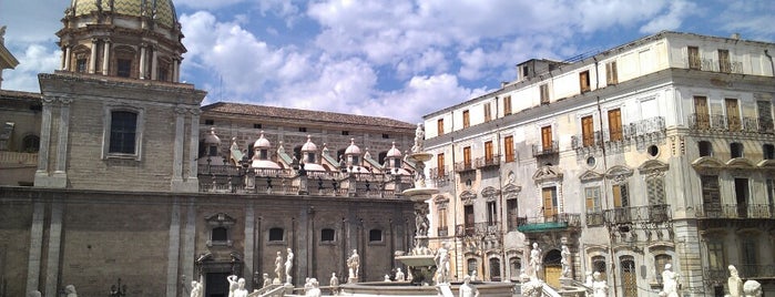 Piazza Pretoria is one of Palermo.