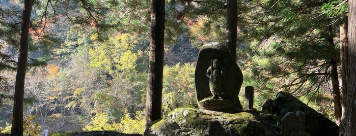 駒ヶ岳神社 is one of 行きたい神社.