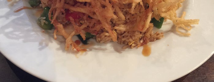 Sri Thai is one of Atlanta eats.