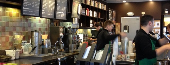 Starbucks is one of Tempat yang Disukai Michael.