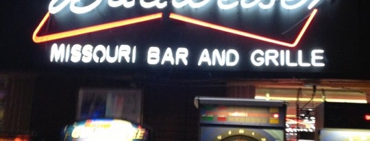 Missouri Bar & Grill is one of Gespeicherte Orte von Chai.