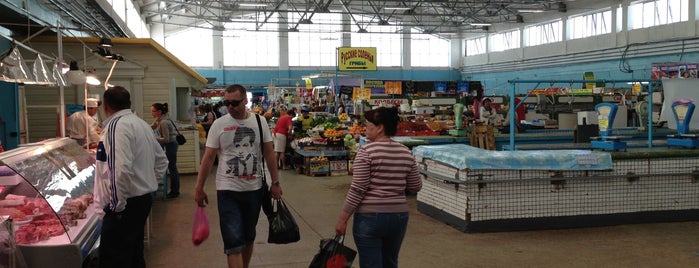 Троицкий рынок is one of май плейсез.