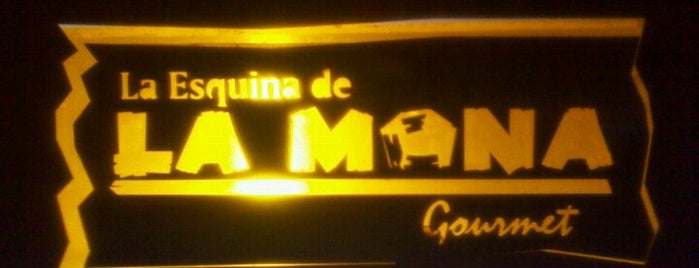 La Mona Gourmet is one of Lugares favoritos de Mauricio.