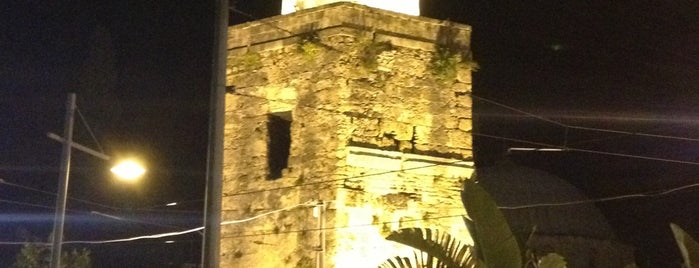 Saat Kulesi is one of Tempat yang Disimpan Mustafa.