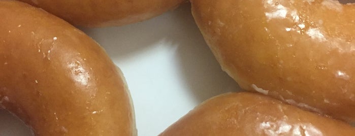 Krispy Kreme is one of Mario 님이 좋아한 장소.