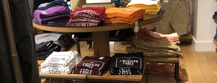American Eagle Store is one of Life Below Zero.