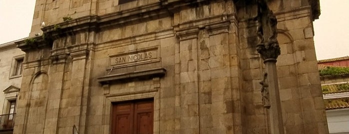 Iglesia de San Nicolás is one of Coruña.