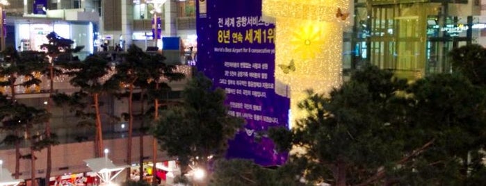 ท่าอากาศยานนานาชาติอินช็อน (ICN) is one of Incheon 인천.