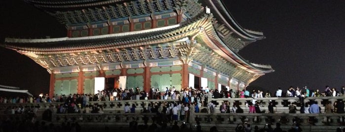 Gyeongbokgung Palace is one of Seoul 1.