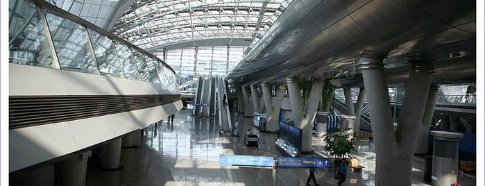 Aéroport international d'Incheon (ICN) is one of Incheon 인천.