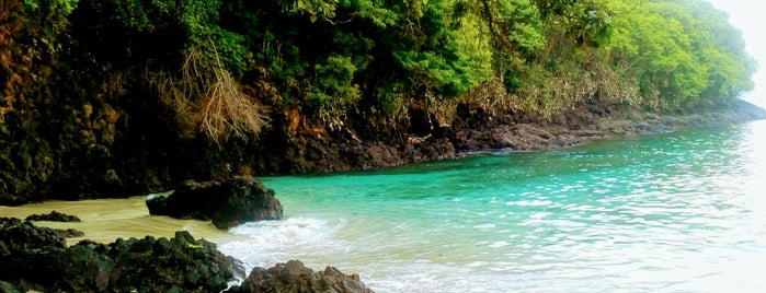 Bloo Lagon Beach is one of Бали.