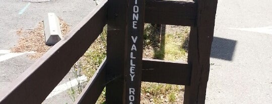 Iron Horse Trail at Stone Valley Rd is one of Lieux qui ont plu à Andrew.