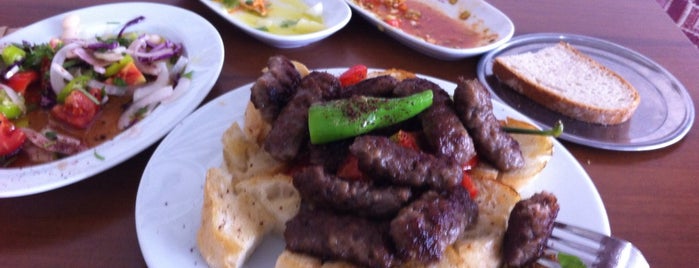 Meşhur Mustafa Usta is one of Restaurantlar.