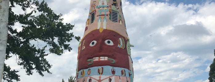 Ed Galloway's Totem Pole Park is one of Route 66 Roadtrip.