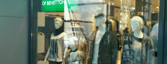 Benetton Outlet is one of Shopping centers in Belgrade.