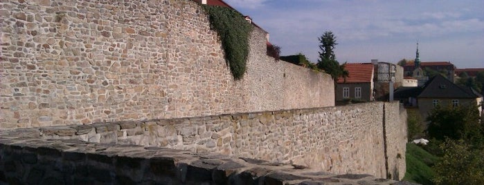 Městské opevnění is one of Kadaň places.