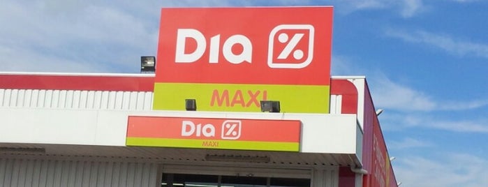 DIA Maxi is one of Locais curtidos por Potti.
