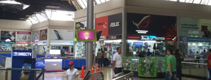 Centro Comercial Monterrey is one of Compras Colombia.
