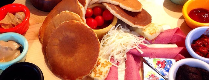 Munchies Crêpe & Pancake is one of Istanbul must-go.