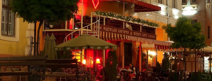 Віденська кав'ярня / Vienna Cafe is one of The Best Places in Chernivtsi.
