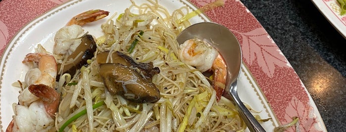 Lao Li Shark's Fin is one of Micheenli Guide: Food trail in Bangkok.