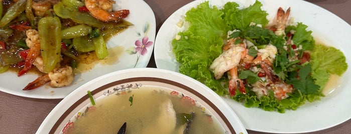 โต๋วโภชนา เป็ดพะโล้ is one of BKK Dinner.