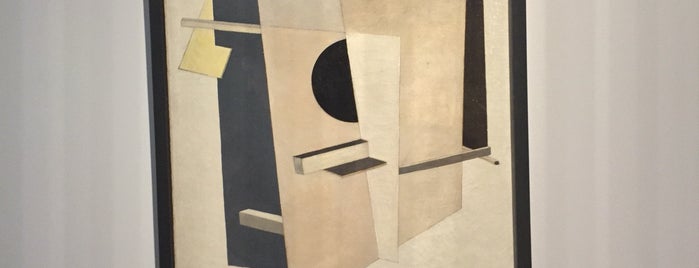 El Lissitzky is one of Orte, die Uladzislau gefallen.