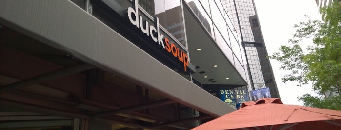 Duck Soup is one of Louis'in Beğendiği Mekanlar.