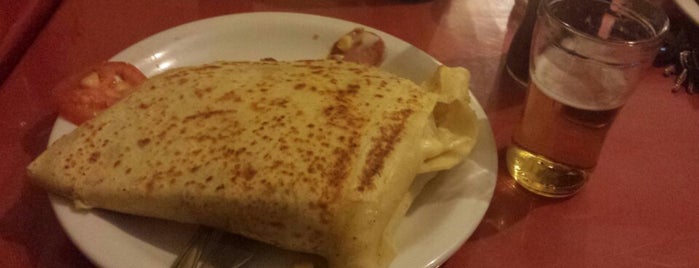 Caborna's Crepes is one of สถานที่ที่ André ถูกใจ.