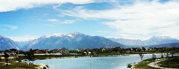 Oquirrh Lake is one of Roxyさんのお気に入りスポット.