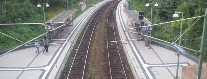 Bahnhof HD-Weststadt/Südstadt is one of Bf's Baden (Nord).