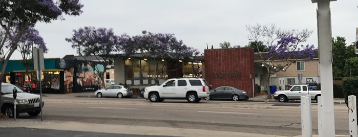 San Diego Public Library - Mission Hills is one of Alison'un Beğendiği Mekanlar.