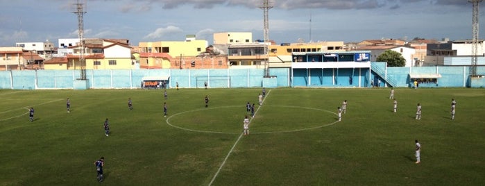 Estadio Sernamby is one of Locais Favoritos.