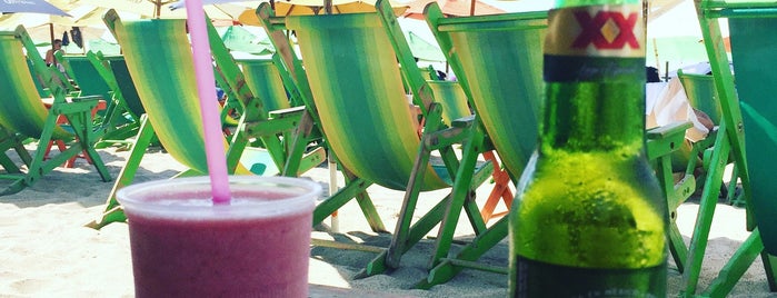 Blue Chairs Beach Resort Hotel is one of Locais curtidos por Fabio.